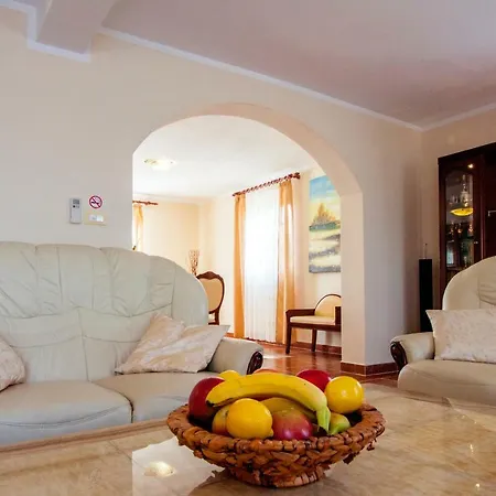 Villa Divina